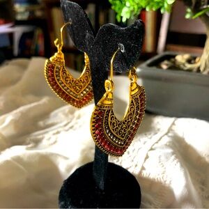 "Golden Heart" beaded Hoop golden Earrings